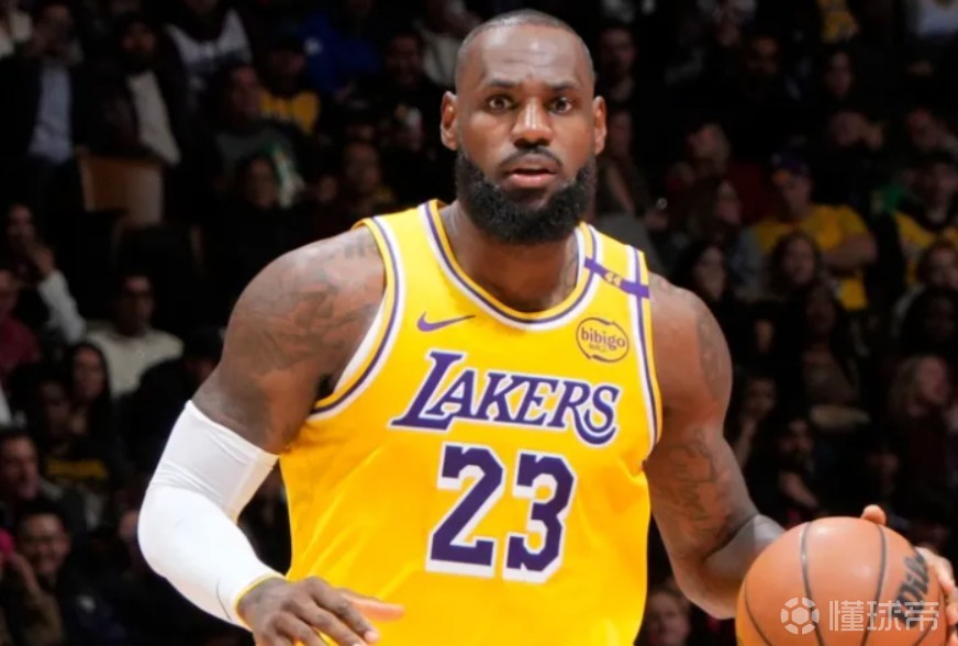 上半场落后雷霆31分，詹姆斯正负值-30创生涯任意半场新低