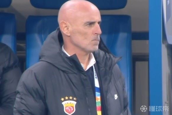 穆斯卡特：李新翔在国字号受伤了，刘若钒、王振澳已跟队合练